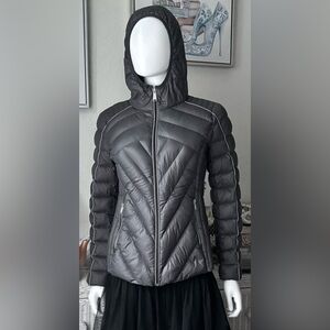 BCBGeneration Down Hooded Jacket Ultra lightweight packable in grey color Size S